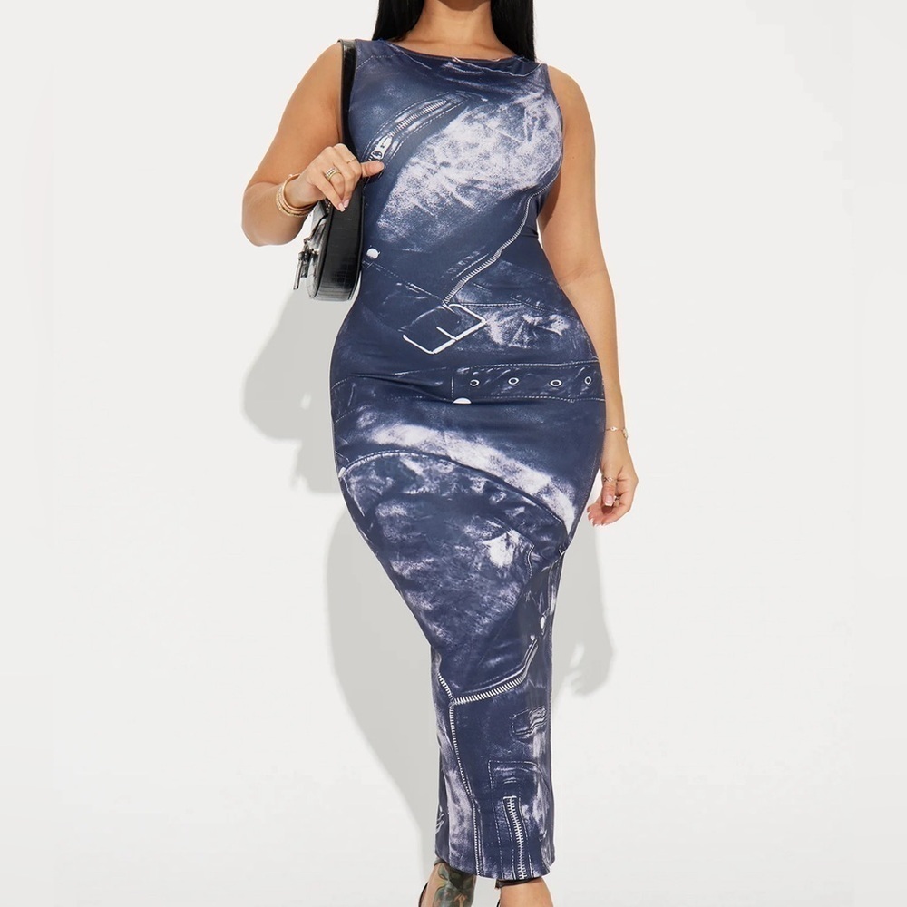 Pocket It Midi Dress - Black/combo. XS. NWT